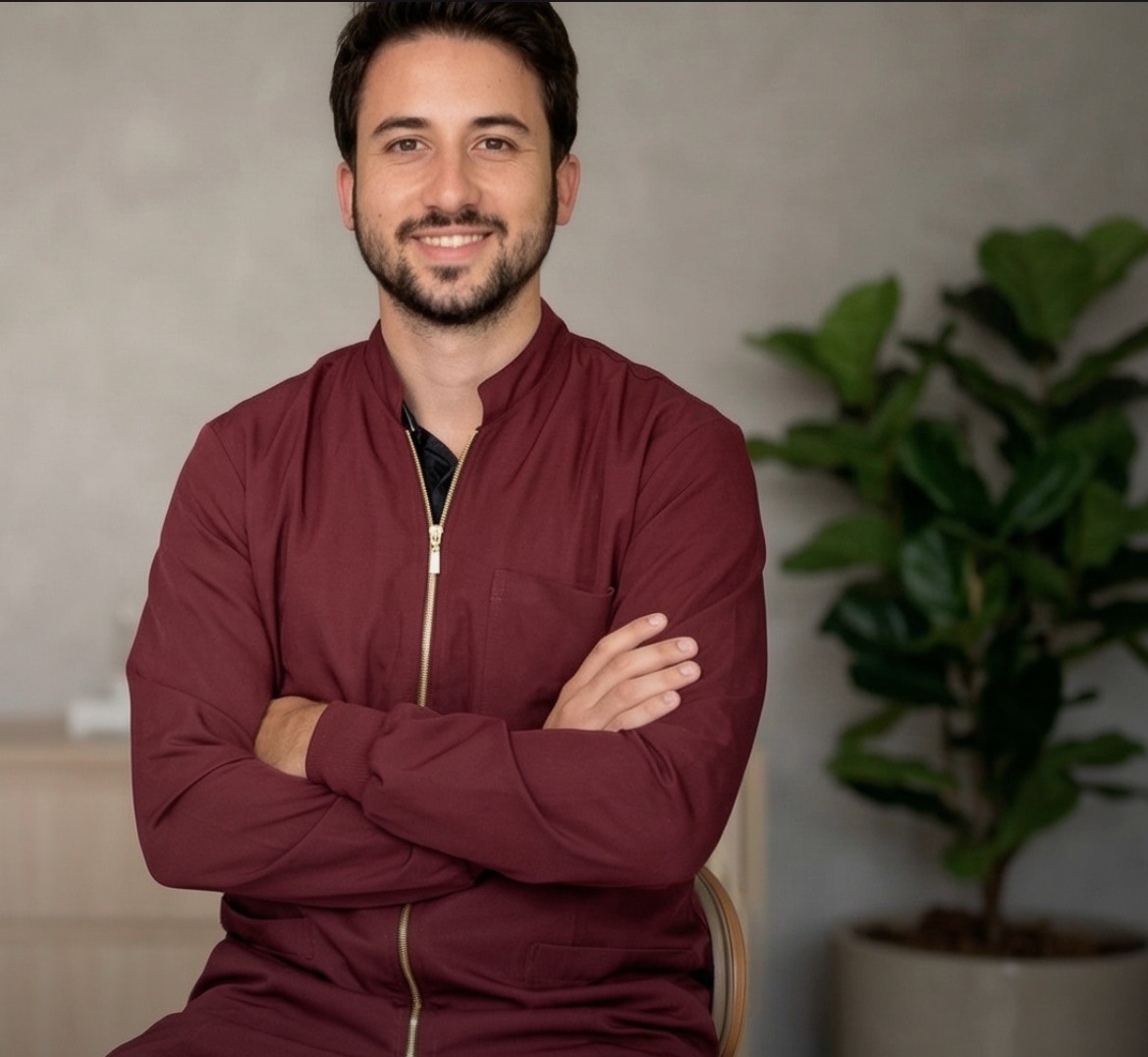 Dr. Walter Neto, cirurgião-dentista especialista em tratamento de canal em Sorocaba